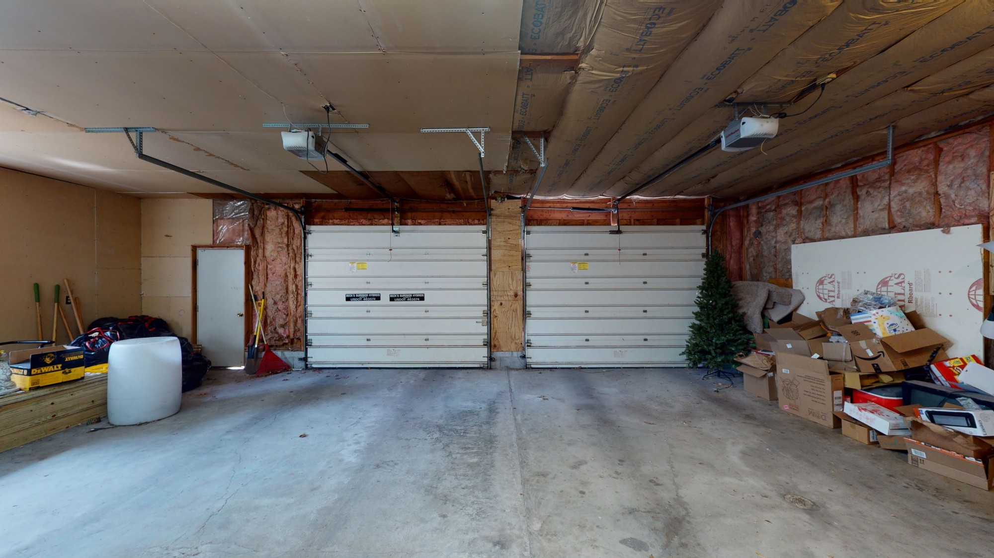 Interior / Attached 2 Car Garage 